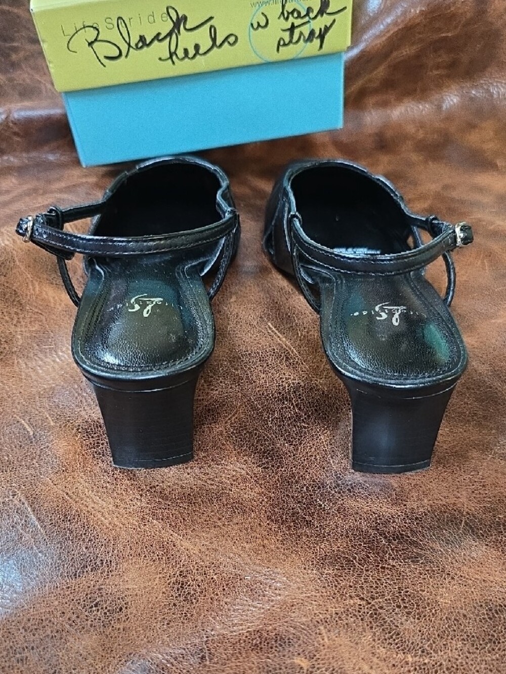 Womens Size 7 Life Stride Black Slingback Block Heel Sandals - Picture 4 of 6